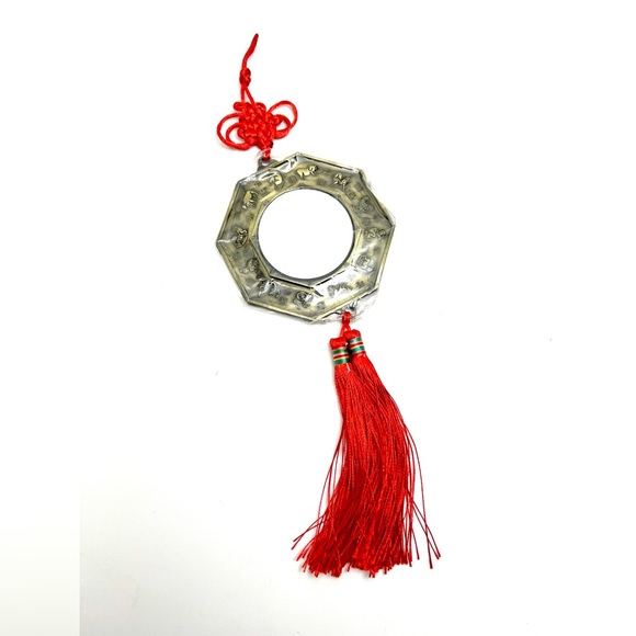 NWT DECORATIVE PENDANT FENG SHUI BAGUA MIRROR YIN YANG WITH GOOD LUCK KNOT - Picture 7 of 8